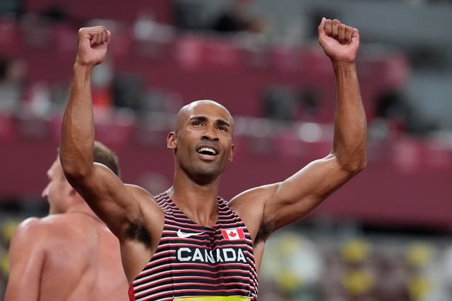 Canadian Damian Warner wins gold in decathlon, sets Olympic record | iNFOnews.ca Canadian Damian Warner wins gold in decathlon, sets Olympic record | iNFOnews.ca