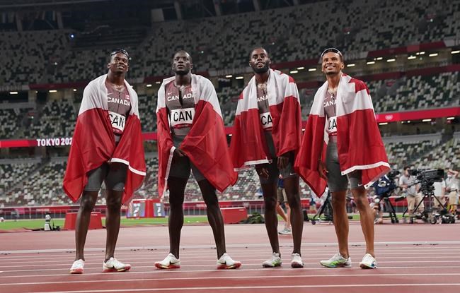 Canadian sprinters win bronze in men's 4x100 relay; De Grasse gets 6th Olympic medal | iNFOnews.ca