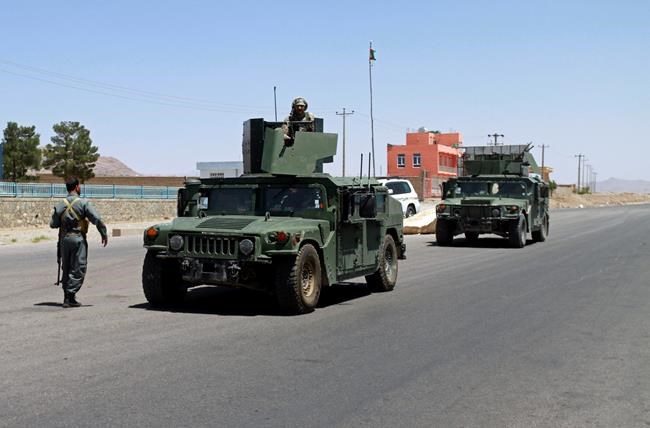 Taliban press on, take 2 more Afghan provincial capitals | iNFOnews.ca CP2061310302