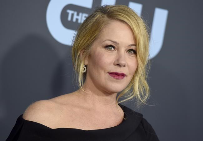 Christina Applegate reveals she has multiple sclerosis | iNFOnews.ca