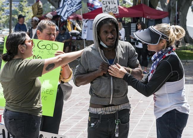 Man stabbed at LA anti-vaccination protest leaves hospital | iNFOnews.ca Man stabbed at LA anti-vaccination protest leaves hospital | iNFOnews.ca