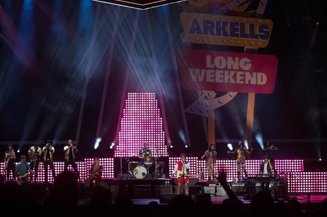 A look at COVID-19 reopening plans across the country | iNFOnews.ca A look at COVID-19 reopening plans across the country | iNFOnews.ca