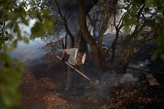 New flames thwart French efforts to fight Riviera wildfire | iNFOnews.ca
