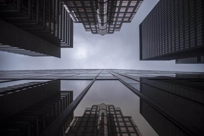 Big Canadian banks set to release earnings as economy shifts to reopening | iNFOnews.ca CP2032983865