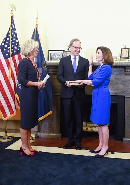 Hochul vows swift action as she takes helm in New York | iNFOnews.ca