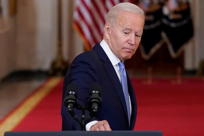 Biden defends departure from 'forever war,' praises airlift | iNFOnews.ca CP785510854