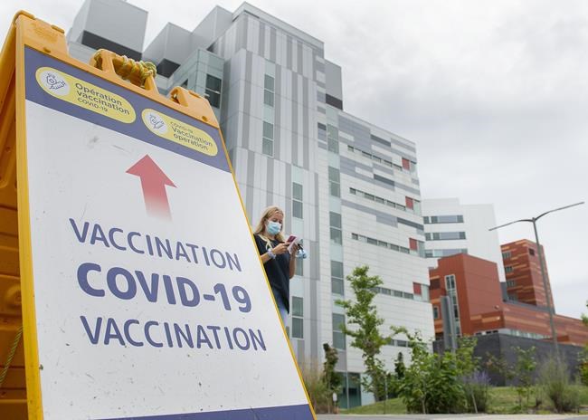 Quebec judge rules boy, 12, can get COVID-19 vaccine despite father's opposition | iNFOnews.ca