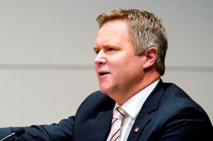 CP1904789354