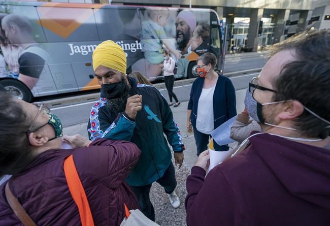 Leaders defend Quebecers as questions about discrimination erupt after debate | iNFOnews.ca