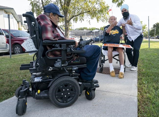 Federal leaders argue over affordability plans as campaigns make pitch for votes | iNFOnews.ca