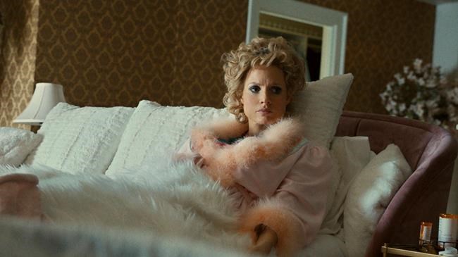 Review: With empathy, Chastain plays Tammy Faye Bakker | iNFOnews.ca