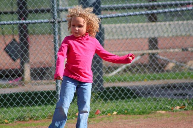 Lawsuit seeks $1M after Michigan teacher cuts girl's hair | iNFOnews.ca Lawsuit seeks $1M after Michigan teacher cuts girl's hair | iNFOnews.ca