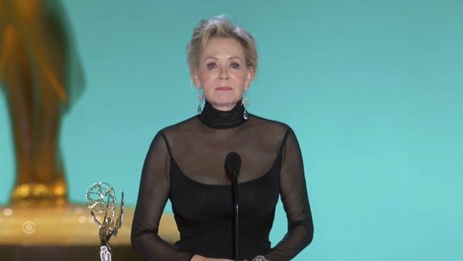 Emmys: Jean Smart pays tribute to late husband in speech | iNFOnews.ca Emmys: Jean Smart pays tribute to late husband in speech | iNFOnews.ca
