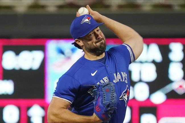 Blue Jays beat Twins 6-1; stay 2 back in AL wild-card race | iNFOnews.ca Blue Jays beat Twins 6-1; stay 2 back in AL wild-card race | iNFOnews.ca