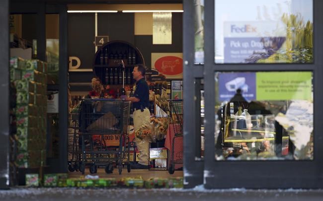 Police: Gunman in grocery store shooting lost job that day | iNFOnews.ca Police: Gunman in grocery store shooting lost job that day | iNFOnews.ca