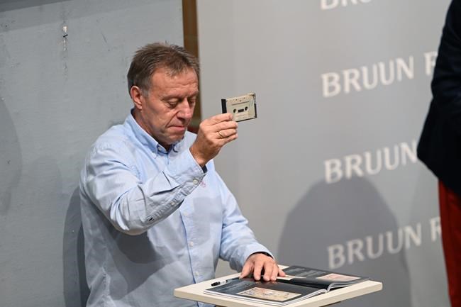 John Lennon interview tape fetches $58,240 at Danish auction | iNFOnews.ca John Lennon interview tape fetches $58,240 at Danish auction | iNFOnews.ca