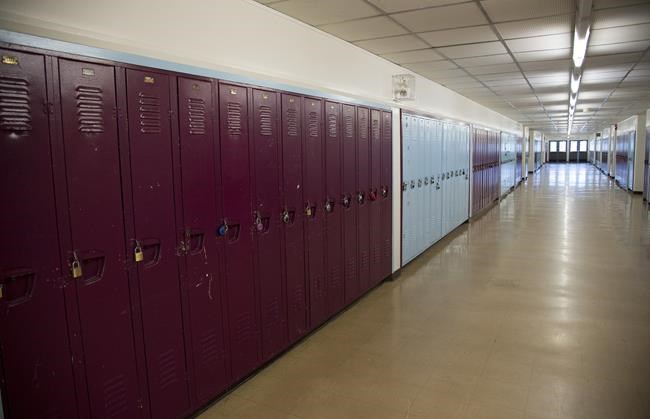 B.C. parents, teachers, unions calls on school districts to announce mask mandates | iNFOnews.ca