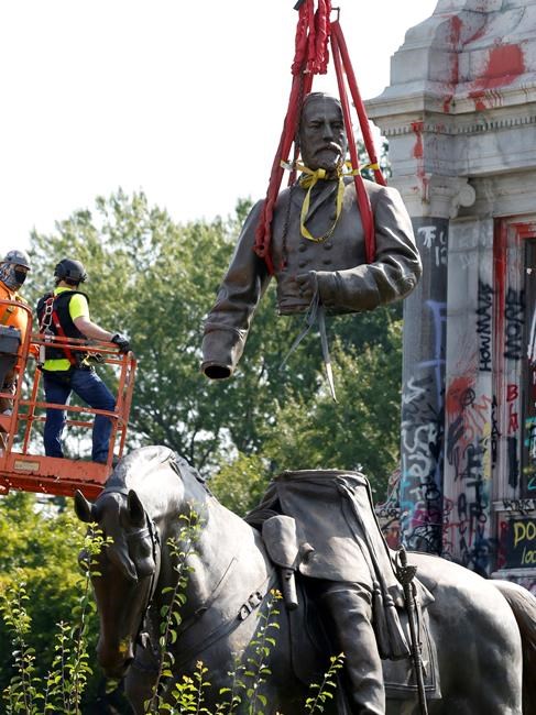 Court won't reconsider decision allowing Lee statue removal | iNFOnews.ca Court won't reconsider decision allowing Lee statue removal | iNFOnews.ca