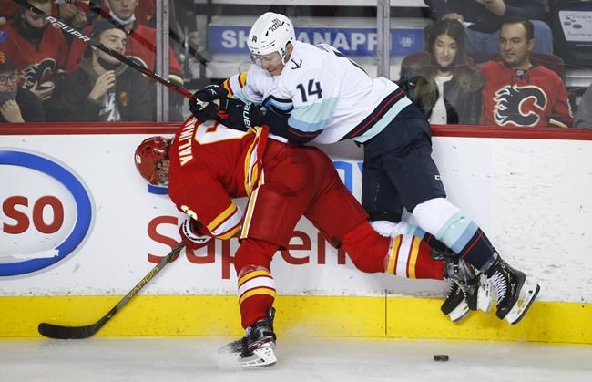 Jaden Schwartz scores twice as Kraken edge Flames 4-3 in shootout | iNFOnews.ca Jaden Schwartz scores twice as Kraken edge Flames 4-3 in shootout | iNFOnews.ca