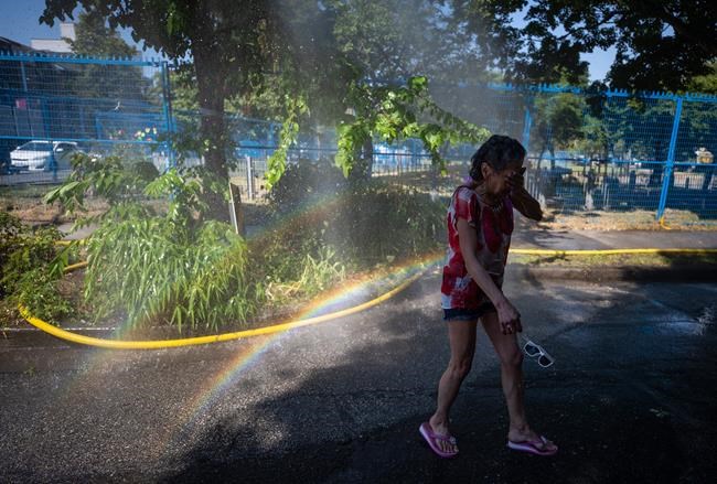 B.C.'s inadequate heat wave supports heightened risks to vulnerable people: report | iNFOnews.ca