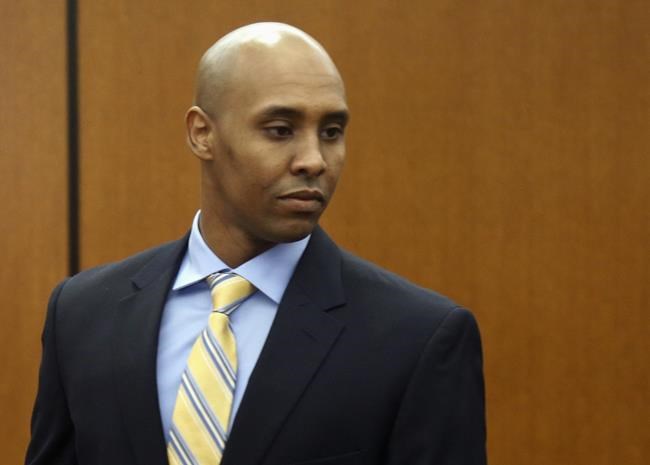Minneapolis cop who killed 911 caller resentenced Oct. 21 | iNFOnews.ca