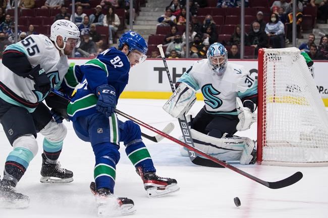 Vince Dunn scores twice as Kraken wrap pre-season with 4-0 win over Canucks | iNFOnews.ca