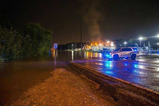 Alabama swamped, child died in floods from slow-moving front | iNFOnews.ca