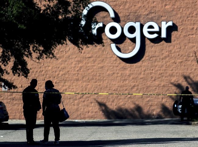 Police: Tennessee grocery store shooter used 3 legal guns | iNFOnews.ca Police: Tennessee grocery store shooter used 3 legal guns | iNFOnews.ca