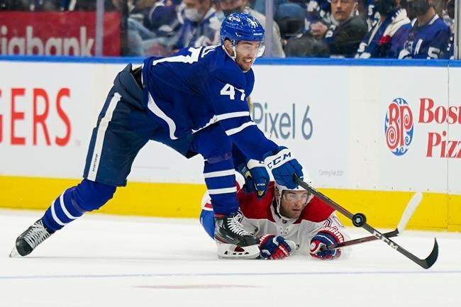 Nylander, Campbell lead the way as Maple Leafs down Canadiens in opener | iNFOnews.ca