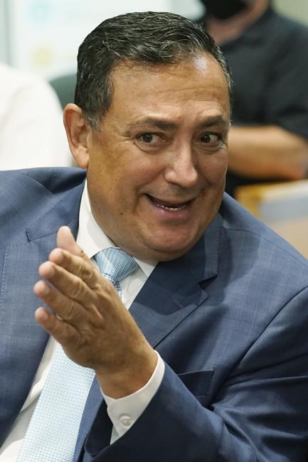 Miami commissioners vote to end police chief's stormy tenure | iNFOnews.ca Miami commissioners vote to end police chief's stormy tenure | iNFOnews.ca