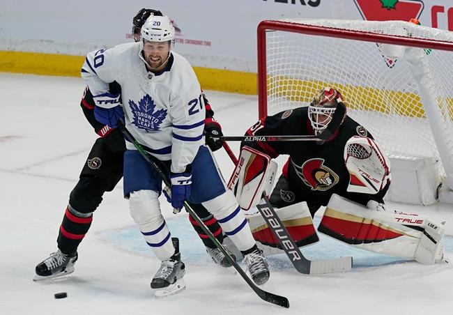Senators beat Leafs 3-2 just hours after signing Tkachuk on a solid opening day | iNFOnews.ca Senators beat Leafs 3-2 just hours after signing Tkachuk on a solid opening day | iNFOnews.ca