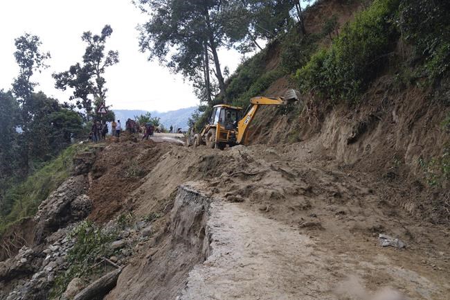 Dozens missing in Nepal as floods, mudslides kill over 100 | iNFOnews.ca