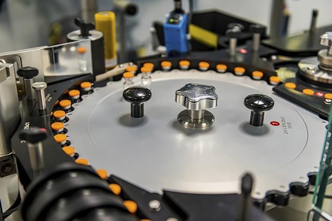 FDA says Pfizer COVID vaccine looks effective for young kids | iNFOnews.ca