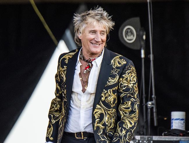 Rod Stewart's plea deal on battery charge falls through | iNFOnews.ca CP4486563