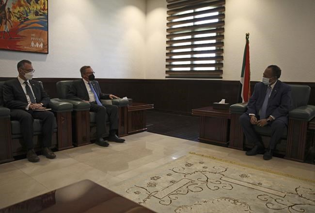 Sudan: Political tensions continue as protesters block roads | iNFOnews.ca