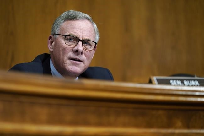 Sen. Burr under investigation again for pandemic stock sales | iNFOnews.ca