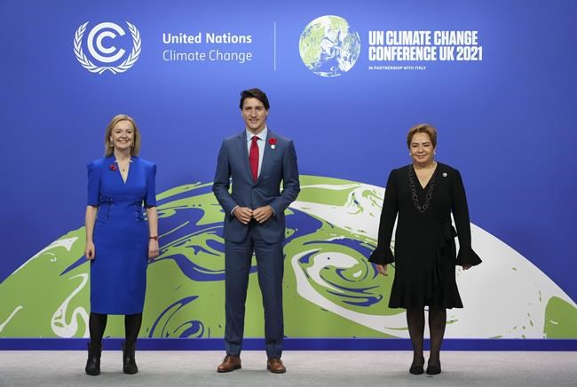 Trudeau moves on pledge to cap oil and gas emissions as COP26 talks begin in Scotland | iNFOnews.ca Trudeau moves on pledge to cap oil and gas emissions as COP26 talks begin in Scotland | iNFOnews.ca