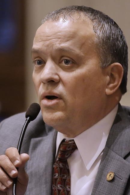Ex-Illinois House Leader Arroyo pleads guilty to bribery | iNFOnews.ca