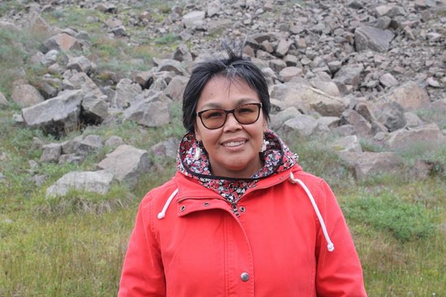 Nunavut MP Lori Idlout to take oath in Inuktitut, in ceremony lit by seal-oil lamps | iNFOnews.ca Nunavut MP Lori Idlout to take oath in Inuktitut, in ceremony lit by seal-oil lamps | iNFOnews.ca