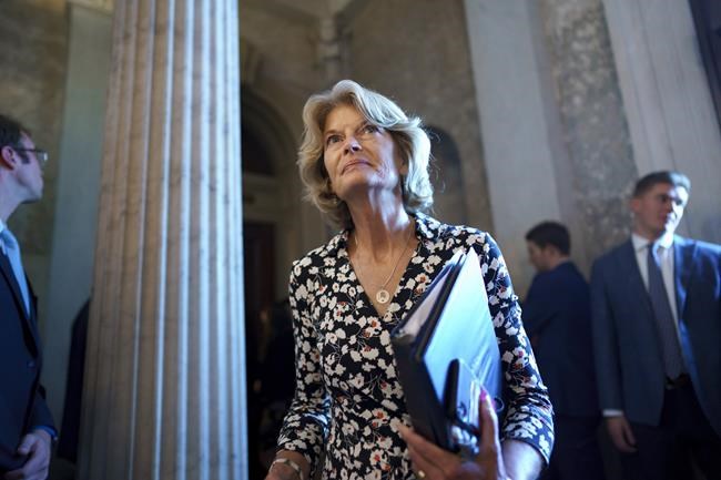 Alaska Sen. Lisa Murkowski to run in 2022; Trump backs rival | iNFOnews.ca