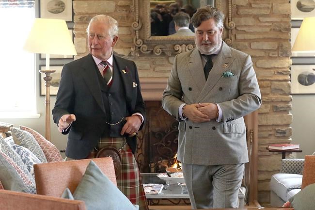 Ex-Prince Charles aide quits charity in cash-for-honors case | iNFOnews.ca