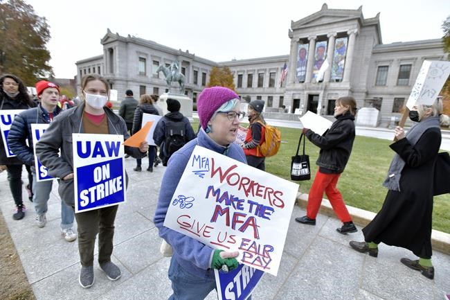 Boston museum workers on 1-day strike over pay, COVID safety | iNFOnews.ca