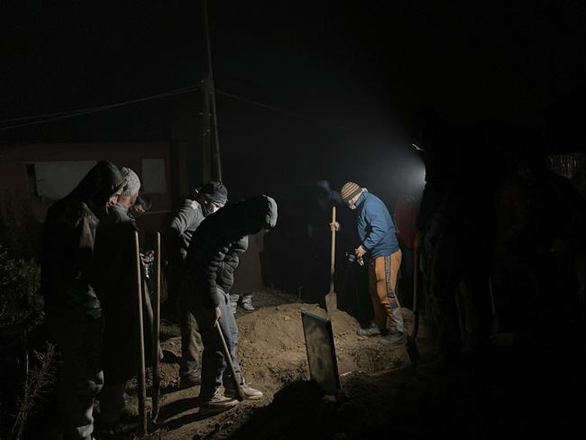 Bodies exhumed of Kashmir civilians killed in disputed raid | iNFOnews.ca Bodies exhumed of Kashmir civilians killed in disputed raid | iNFOnews.ca