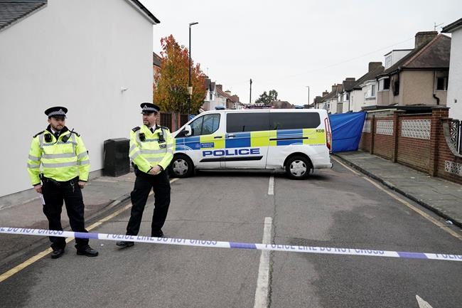 London house fire kills 2 women, 2 children; cause unclear | iNFOnews.ca London house fire kills 2 women, 2 children; cause unclear | iNFOnews.ca