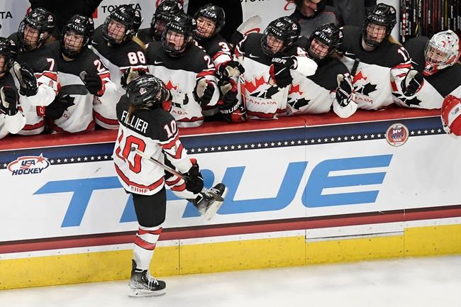 Canada, U.S. pick up women's hockey Rivalry Series in Kingston | iNFOnews.ca Canada, U.S. pick up women's hockey Rivalry Series in Kingston | iNFOnews.ca