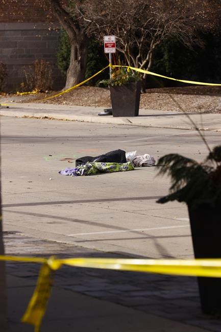 'Glue me back together': Online pleas to aid parade victims | iNFOnews.ca 'Glue me back together': Online pleas to aid parade victims | iNFOnews.ca