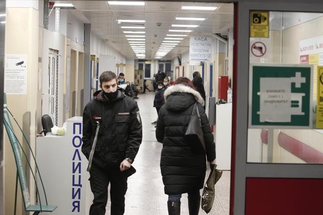 Bus crashes, catches fire in Bulgaria; at least 45 dead | iNFOnews.ca