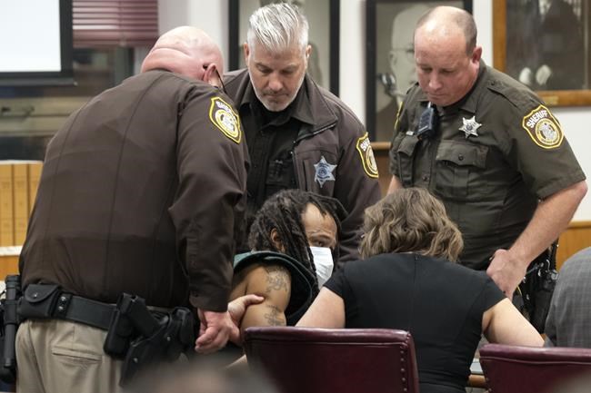 Legal experts see case for intent in Waukesha parade crash | iNFOnews.ca Legal experts see case for intent in Waukesha parade crash | iNFOnews.ca