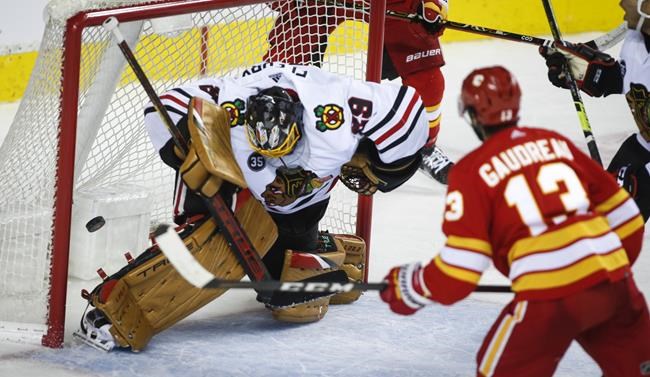 Calgary Flames extend win streak with 5-2 victory over Chicago Blackhawks | iNFOnews.ca
