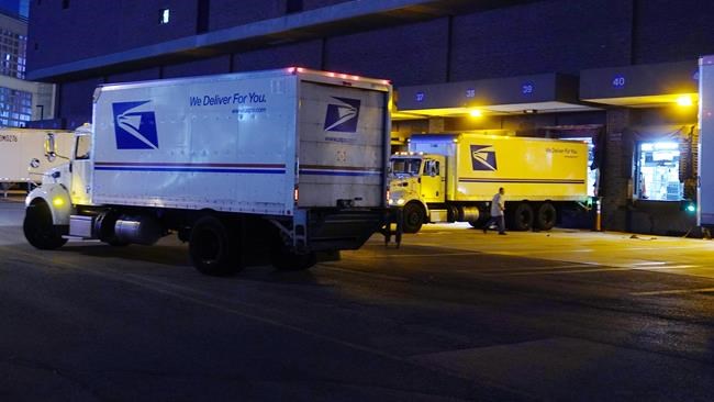 Shippers prepare for another pandemic crush of holiday gifts | iNFOnews.ca Shippers prepare for another pandemic crush of holiday gifts | iNFOnews.ca